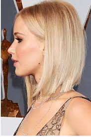 Blond und wellig wie bei jennifer lawrence; Bob Frisuren Kurz Blond Neue Frisuren Fur Frauen 2018 Bob Frisur Bob Frisur Kurz Blond Frisuren 2018