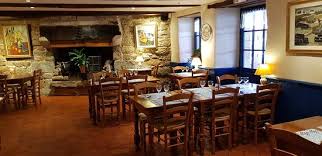 La Porte Au Vin Concarneau Restaurant Reviews Photos Phone Number Tripadvisor
