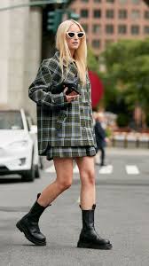 Classic women's chunky chelsea boot shape finished with a cleated platform sole and chunky heel. The 5 Shoes Everyone Is Wearing In New York London And Milan Cool Street Fashion Street Style Women Street Style Outfit