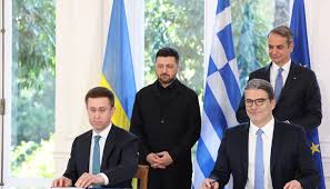 Сделка за €2 Млрд. Осигурява Доставки на Гръцки LNG за Украйна през Българската Мрежа