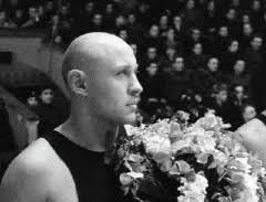 Виктор королёв ах,какие ты говорила слова. Nikolaj Korolev 14 Marta 1917 12 Marta 1974 Sovetskij Sportsmen Bokser Zasluzhennyj Master Sporta Trener