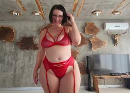 Thick Milf Blowjob POV - Booty of the Day