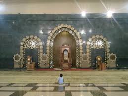 Jul 31, 2019 · maka kami akan mengulas tentang motif keramik dinding masjid yang memiliki motif dan model kekinian, sehingga memudahkan anda membuat rancangan desain, dekorasi dan model ruangan yang nyaman.ulasan kali ini terkait keramik dinding dengan judul artikel 40+ trend terpopuler motif keramik dinding masjid berikut ini. Masjid Islamic Center Samarinda Sebuah Kemegahan Yang Menjadi Ikon Kota Tá–‡á—©á¯eá'ªeá–‡ieá'Ž