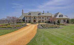 It is located in the new york metropolitan area. Windy Hill Farm A 38 Acre Estate In Colts Neck Nj Homes Of The Rich