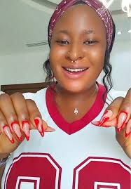 Complaining about Nails Lusaka Paula