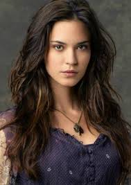 Fan Casting Odette Annable as Lillian Harrington in Aideen