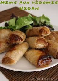Nems Croustillants Aux Legumes Cuisson Au Four La Fee Stephanie Recette Nems Plat Asiatique Recettes De Cuisine