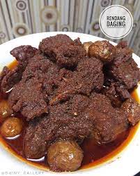 1 Kg Daging Sapi Baby Kentang 2 Lembar Daun Kunyit 1 Batang Sereh 4 Lembar Daun Jeruk 1 Lembaf Resep Masakan Resep Masakan