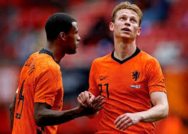 Hotels van oranje includes the luxury hotel van oranje and is located along the beach and lively boulevard of hotels van oranje benefits from 6 restaurants and 4 bars including the imperial bar, 't. Jordens Peters Over Het Ek Frenkie Is De Dirigent Van Dit Oranje Euro 2020 Destentor Nl