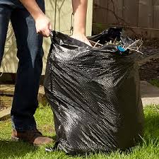 Get red & white 30 gallon lemon scent trash bags (10 ct) delivered to you within two hours via instacart. Amazon Com Hefty Ultra Strong Multipurpose Large Trash Bags Black White Pine Breeze Scent 30 Gallon 25 Count Health Household