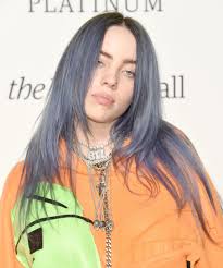 Billie eilish debuted her platinum blonde hair on instagram and it quickly became one of the top 10 most liked posts on the social media platform. Billie Eilish Hair Evolution Of Her Best Colors Looks