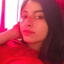 Alejandra Ponce. (@aalejandraponce)