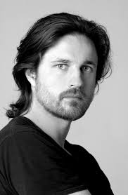 Martin Henderson A Stellar Career In Film And Television Dr Nthn Riggs From  Grey's Ntomy Seson 14 First