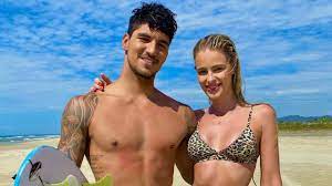 Find and save images from the yasmin brunet collection by carolina caetano (carolfcaetano) on we heart it, your everyday app to get lost in what you love. Gabriel Medina E Criticado Apos Dizer Que Nao Estara 100 Nas Olimpiadas Sem Yasmin Brunet Mimimi Sem Fim Revista Atrevida