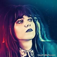 rachel 🍊🪐 (@tragic_saturn)