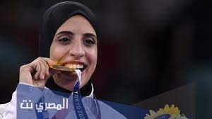 من خلال موقع tawjihi jo بالأسم ورقم الجلوس. Elnqewx3fathdm