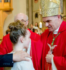 Dessen aufgabe ist es, dafür zu sorgen, daß der gefirmte sich wie ein wahrer zeuge christi verhält und die verpflichtungen, die mit diesem sakrament verbunden sind, getreu erfüllt (c. Basics Zur Firmung Sudtirols Katholische Jugend Skj