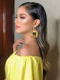 Bellezas Nicaragüenses added a...