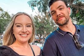 90 Day Fiance stars Elizabeth and Andrei's living situation revealed after  friends slam their plans to move to Moldova