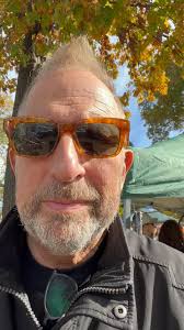 Spring is springing in Upper Saddle River. My newest listing is 12 Parker  Place. A 4 bedroom, 3 bathroom split level. Completely gut renovated from  stem to stern and top to bottom.