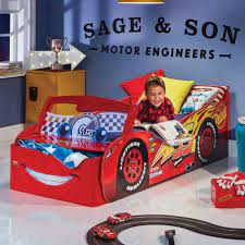 Das stabile bett aus holzfaserplatten hat die form des berühmten charakter lightning mcqueen. Kinderbett Lightning Mc Queen Worldsapart Emob