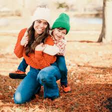 Meet a Mom: A Little Sanity with Hannah Pickett! - Chicago North Shore Moms