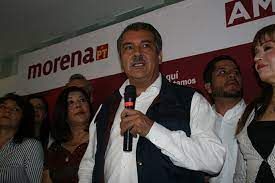 Raúl morón orozco (chucándiro, michoacán, 25 de octubre de 1958) es un profesor normalista y político mexicano, ha ocupado los cargos de diputado local, senador de méxico por el estado de michoacán y desde el 1 de septiembre de 2018 ejerce el cargo. Raul Moron Sera El Presidente Municipal De Morelia Arroja El Prep