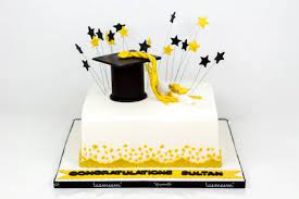 Tasmeem Flowers Chocolates Square Graduation Cake Square Graduation Cake Decorated With Hat And Stars On The Top You Can Order Now From Our Online Store Or Whatsapp On The Following