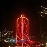 20+ "Daniel Alviar" profiles