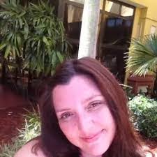 Teri Lynes's Instagram, Twitter & Facebook