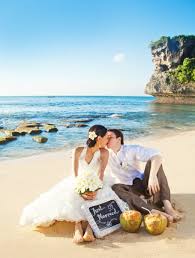 Luna de miere trebuie să fie cu totul specială, să ne ofere amintiri pentru o viață întreagă. 5 Destinatii Deosebite In Care Sa Iti Petreci Luna De Miere Softblog