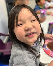 གནམ་ནས་གངས་དང་སྦྲང་ཆར། དབྱར་དགུན་དུས་ཚིགས་བཞི་བོ།  ས་ཡི་པད་མ་མེ་ཏོག་ཡོངས་ཀྱིས། བུ་མོ་ཁྱོད་ལ་བཀྲ་ཤིས་རྟེན་འབྲེལ་ཞུ། Happiest  5th Birthday Ema Donsel. Yindayin Family 💙 you #celebration