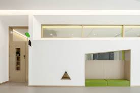 Gallery Of Zhihuishu Kindergarten Portal Architecture 15 In 2021 Clinic Interior Design Architecture Kindergarten Design