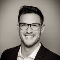 Sean Floyd's Instagram, Twitter & Facebook