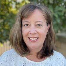 Danielle Weidner's Instagram, Twitter & Facebook