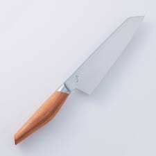 Les couteaux de cuisine japonais jouissent d'une excellente réputation. Couteau Japonais Bunka 165mm Kasane Chroma France