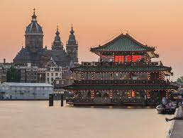 Sea Palace Het Drijvende Chinese Restaurant In Amsterdam Centrum