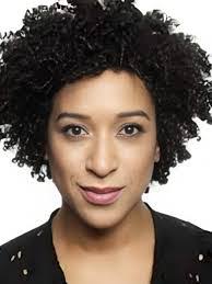 Sara Paull's Instagram, Twitter & Facebook