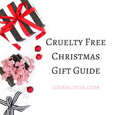 Curly girls, let's talk natural oils. Cruelty Free Christmas Gift Guide Love Alinta
