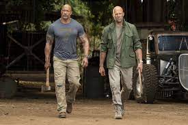 He has also been a fashion model, black market salesman and finally of course, actor. Jason Statham Mit Diesem Work Out Trainiert Der Action Star Seine Bauchmuskeln Gq Germany