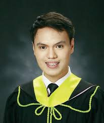 23-24 Ciencia y Virtud Graduation Supplement by University Publications CEU 