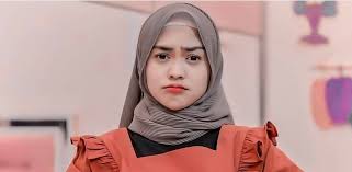 Beli aneka produk ria ricis official online terlengkap dengan mudah, cepat & aman di tokopedia. Profil Dan Biodata Lengkap Ria Ricis Yang Dikabarkan Akan Menikah Dalam Waktu Dekat Ada Nama Calon Suami Ig Berita Kbb