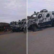 Nnamdi kanu is expected to be in court today (monday) morning for commencement of trial on his case, after he left the country in 2017. Mazi Nnamdi Kanu On Twitter Goodnews Ugn Burned Down Military Armored Vehicle In Imo