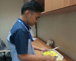 Tugas staff front office sumber : Jasa Office Boy Girl Jasa Cleaning Service Profesional