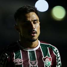 Criptomoedas: Willian Bigode vira réu na Justiça após pedido da defesa de  Scarpa