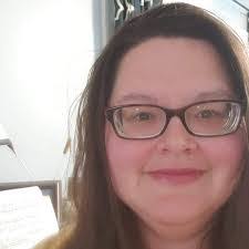 Stacy Strausbaugh's Instagram, Twitter & Facebook