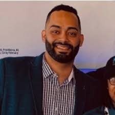 Lindsey Yeager's Instagram, Twitter & Facebook