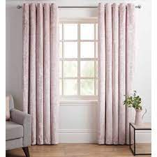 With a classic red check, these bold curtains are great for brightening up your space. Living Velvet Top Curtain 228 X 228 Red Fully Lined Red Velvet Curtains Eyelet With Tie Backs Buy Online