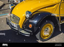 Image result for Jaune Soleil 2011 Citroen