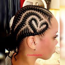 Danielle Crown's Instagram, Twitter & Facebook